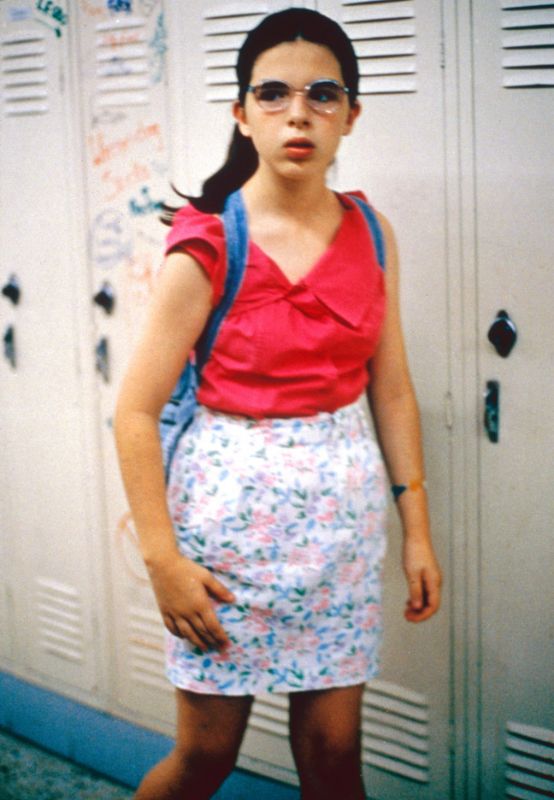 to the Dollhouse (1996) Todd Solondz Synopsis